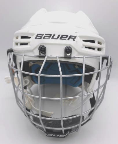 Youth Bauer Prodigy White Hockey YTH Helmet + Face Mask Size 6 to 6-5/8