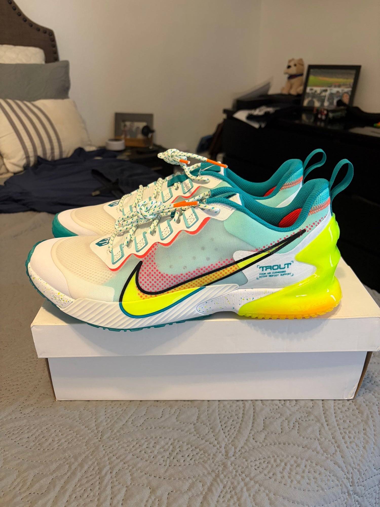 men's trout turf shoes