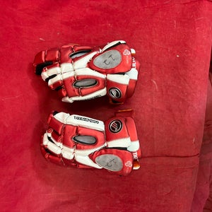 Lacrosse Gloves: Maverik Rome RX3 lacrosse gloves. Size: 12”
