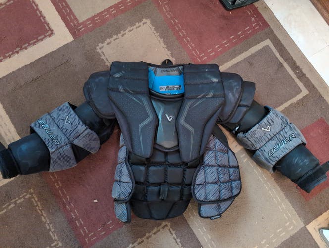 Small Bauer Elite Goalie Chest Protector (Used)