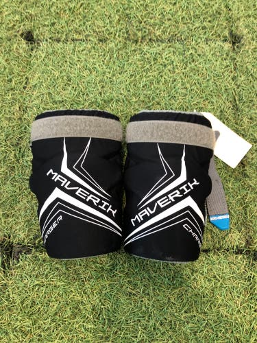 Medium Youth Maverik Charger Arm Pads (Used)