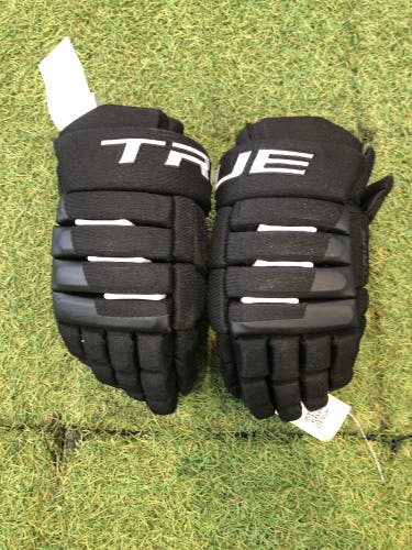 Junior True A2.2 SBP Gloves 11" (Used)