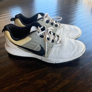 Unisex Size M 10.0 (W 11.0) Nike Tour Golf Shoes (Used)