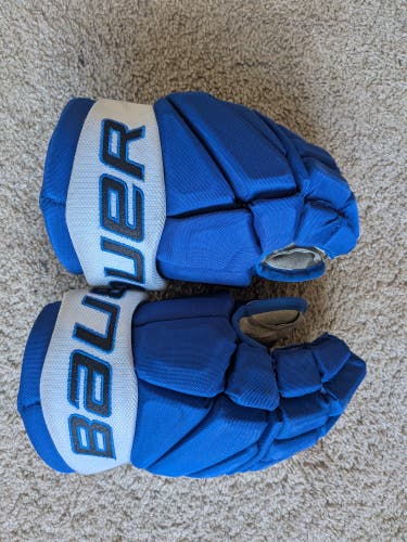 Bauer Vapor Pro Team Gloves 12" Pro Stock (Used)
