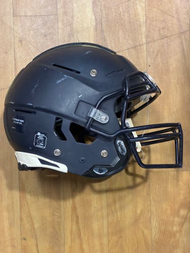 Adult Extra Large Schutt F7 VTD Helmet (Used)