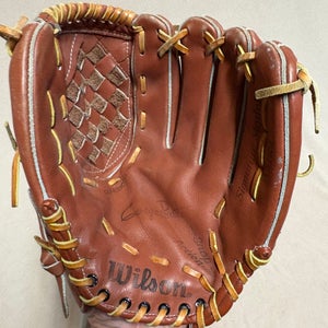 RH Wilson A2124 Baseball Glove (Used)