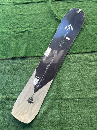 New Men's Jones Flagship Pro 158 cm Snowboard