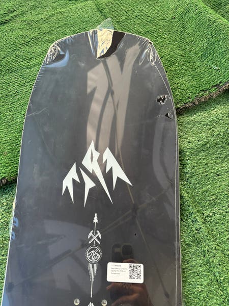 New 2026 Jones Flagship Pro 158 cm Snowboard | SidelineSwap | Buy