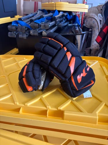 CCM JetSpeed FT485 Gloves 13" (Used)