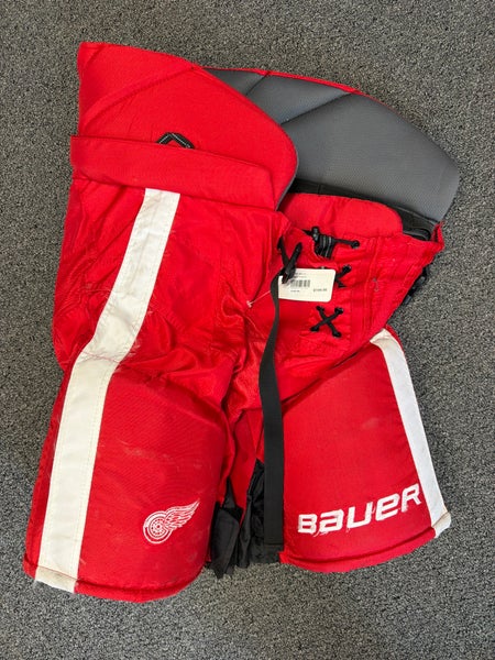 Detroit Red Wings Bauer Hockey Pants Pro Stock (Used)