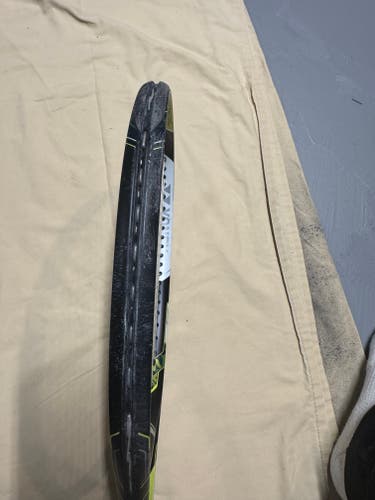 Yonex EZONE Ai 100 (285g) - 9.7oz - 4 1/8- Easy Power & Speed