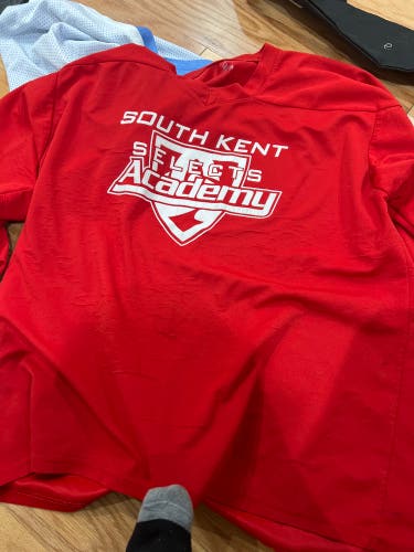 Red XL Men's Champro Jersey (Used)