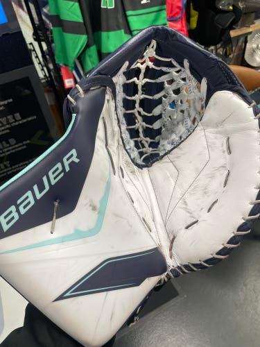 Used Bauer Flylite Vapor90 Pro Palm