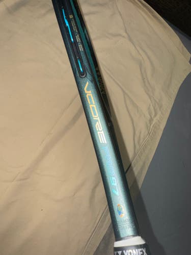 Yonex VCORE Pro 97H (330g) - Green Edition - 4 3/8 - Pro Control