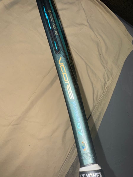 Yonex VCORE Pro 97H (330g) - Green Edition - 4 3/8 - Pro Control