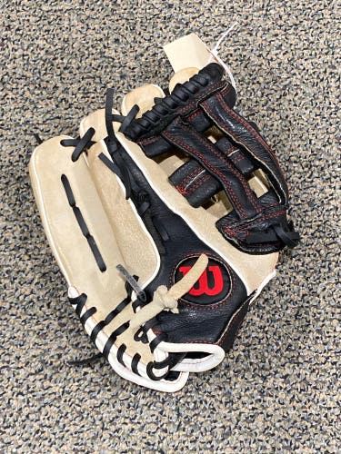 Used Wilson A450 Left Hand Throw Baseball Glove 12"