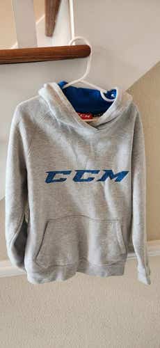 CCM Hockey Hoodie Youth Medium FREE SHIPPING in the US!!