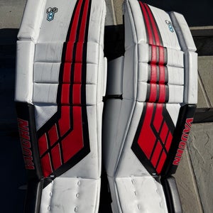 34" 2018 Vaughn Velocity VE8 Pro Goalie Leg Pads (Used)