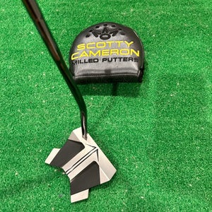 Scotty Cameron Phantom 11 New