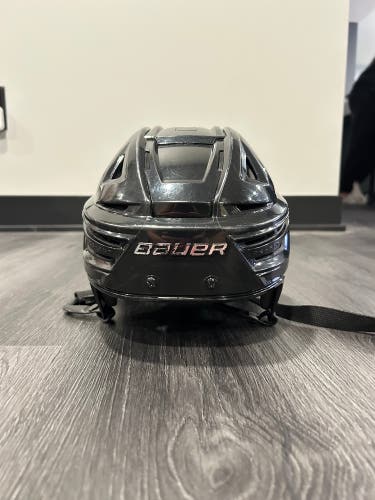 Small Bauer Re-Akt 155 Helmet (Used)