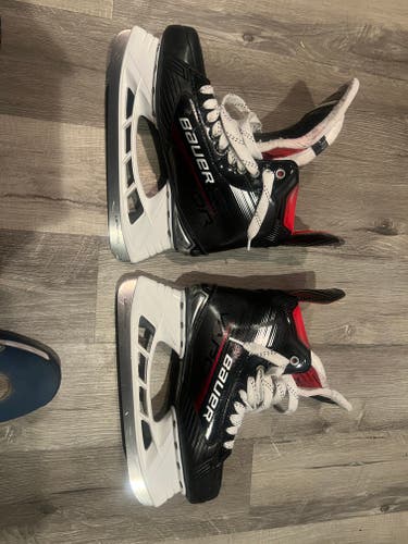 Black/Gray 2026 Bauer Vapor X4 Hockey Skates 8 (Used)