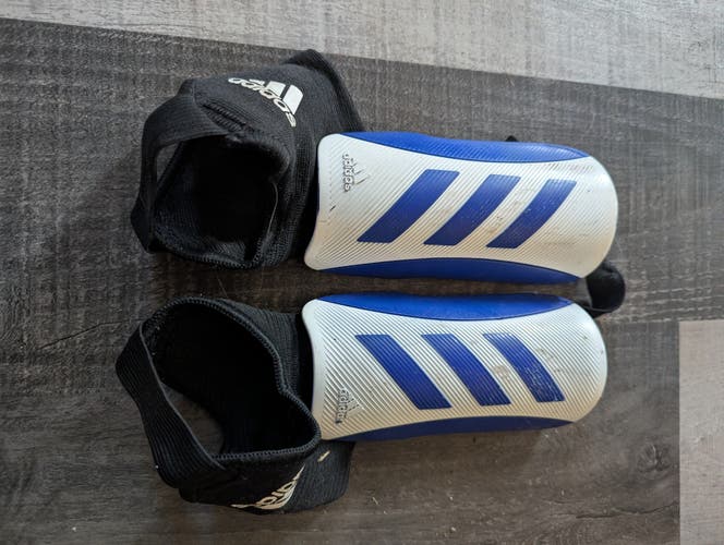 XS Adidas Youth Shin Guards Bundle of 3 (Used)
