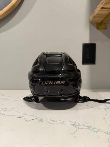 Medium Bauer Re-Akt 155 Helmet (Used)