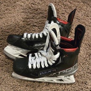 Bauer Vapor 3X Hockey Skates 9 (Used)