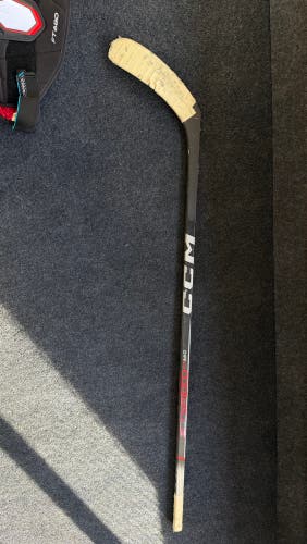 Senior CCM JetSpeed FT660 Right Handed Hockey Stick P29 85 Flex (Used)