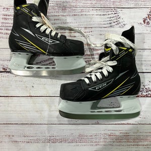 Youth CCM Tacks 1092 Hockey Skates Regular Width 13 (Used)