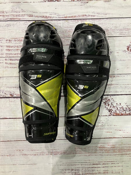 Junior Bauer Supreme 3S Shin Pads 12" (Used)