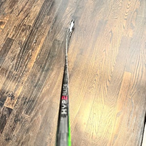 Intermediate Bauer Vapor Hyperlite 2, Left Hand Hockey Sticks P92 55 Flex (New)