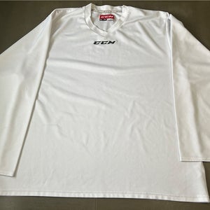 White XXL Men's CCM Jersey (Used)