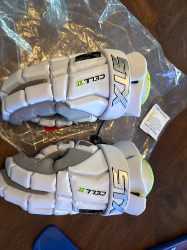STX Cell vi Lacrosse Gloves (New)