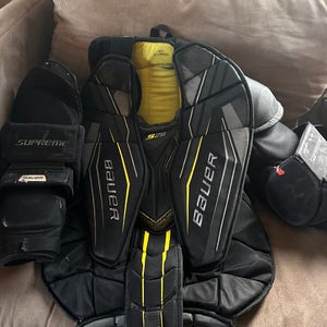 XL Bauer S29 Goalie Chest Protector (Used)