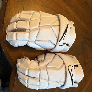 Nike Vapor select Lacrosse Gloves (Used)