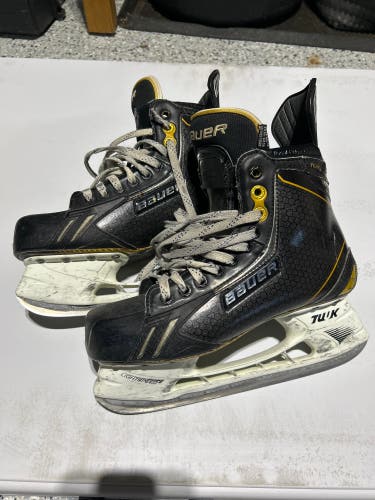 2012 Bauer Supreme TotalOne NXG Hockey Skates Regular Width 8 (Used)