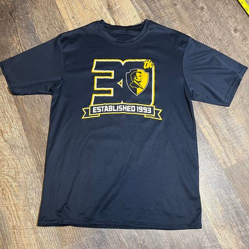 Springfield jr blues NAHL tee shirt size medium
(Used)