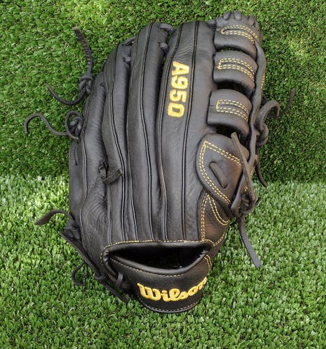 2024 Wilson RH Outfield A950 Baseball Glove 12.5" (Used)