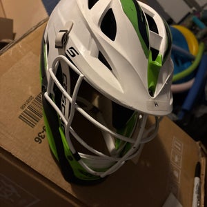 Cascade Youth S Helmet (Used)