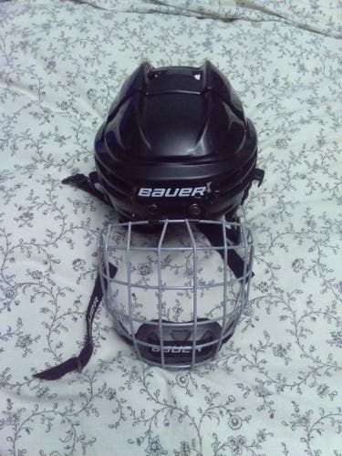 Youth Bauer Prodigy Helmet Black with cage