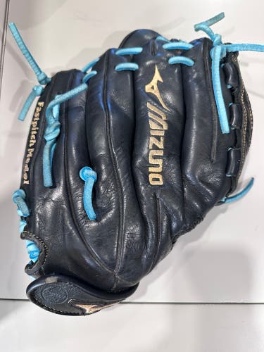 Mizuno MVP Prime SE RH Softball Glove 12" (Used)