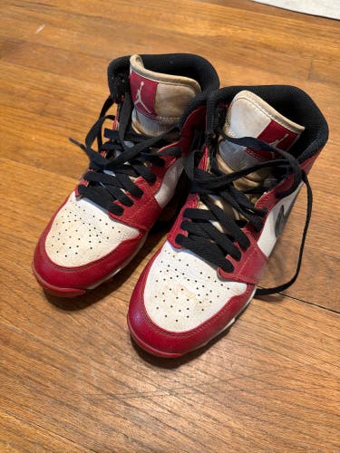Red Kid's 4Y (Big Kids / Youth) Youth Air Jordan High Top (Used)
