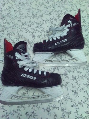 Bauer NS Hockey Skates Regular Width 6 (Used)