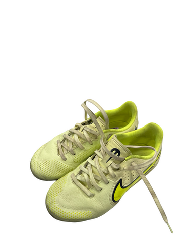 Used Nike Soccer Cleats Yellow Junior 03.5 11682-S000101054