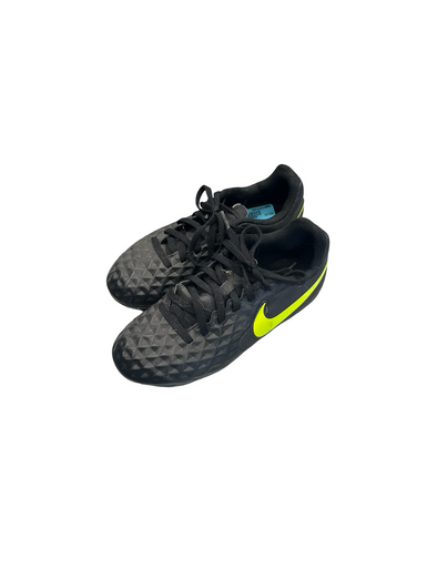 Used Nike Soccer Cleats Black Junior 01.5 11682-S000127458