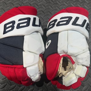 Game-Used Nino Niederreiter Jets Heritage Bauer HyperLites 13”