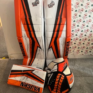 35+2" Vaughn V9 Pro Carbon Regular Goalie Full Set Pro Stock (Used)