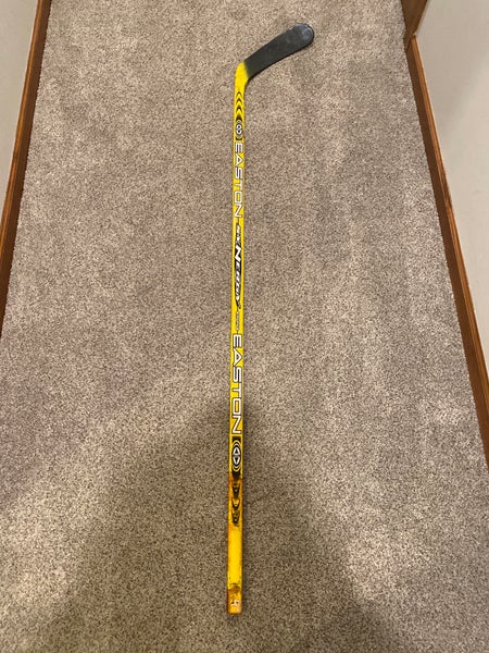 Easton Synergy Grip RH 100 Flex Sakic