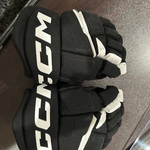 CCM Gloves 11" (Used)
